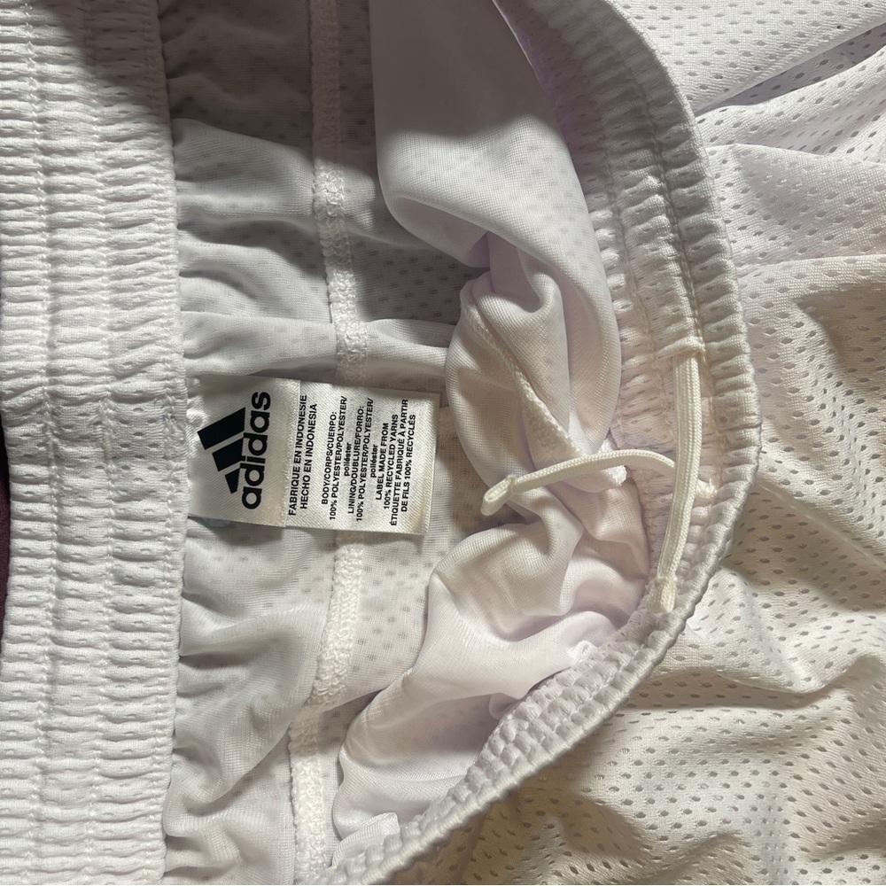 Adidas Ultimate Mesh Shorts 5" inseam White - Youth Girls Large (14) NWT - Picture 7 of 8